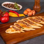 Kuşbaşılı Kır Pidesi