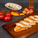 Peynirli Kır Pidesi